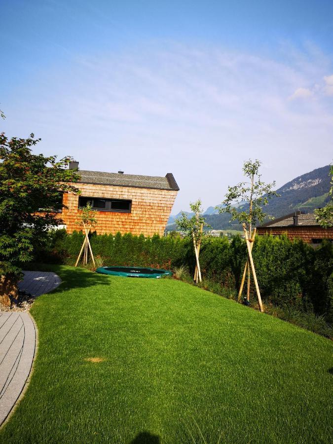 Haus Monika Apartamento Brixen im Thale Exterior foto