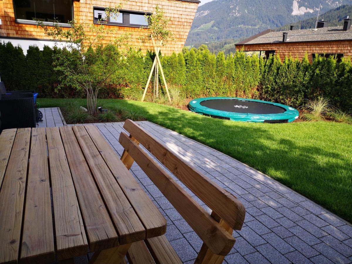 Haus Monika Apartamento Brixen im Thale Exterior foto